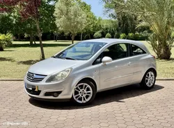 Opel Corsa 1.2 16V Enjoy