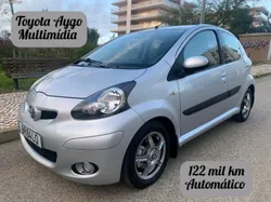 Toyota Aygo 1.0 Gasolina * Apenas 122 mil km * Multimídia Carplay * Jantes Especiais