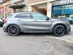 Mercedes-Benz GLA 45 AMG 4M