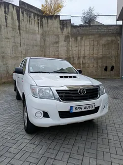 Toyota Hilux 4x4