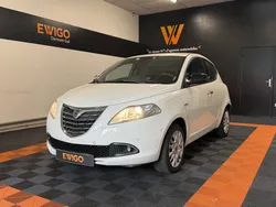 Lancia ypsilon 1.2 70ch gold - radar av/ar - park assist