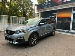 Peugeot 5008 1.5 BlueHDI 130 ch allure / 1 er main / EAT8/ 7places