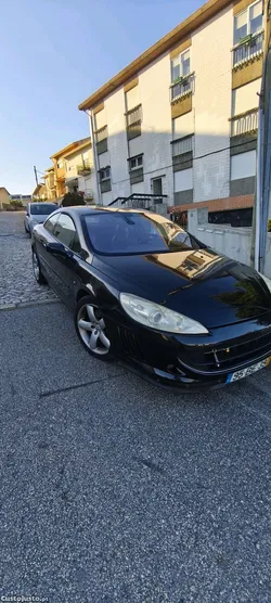 Peugeot 407 coupé