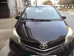 Toyota Yaris Toyota Yaris 1.0-vvt-i-revisao-com garantia