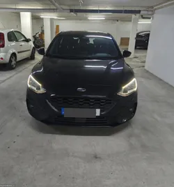 Ford Focus ST line