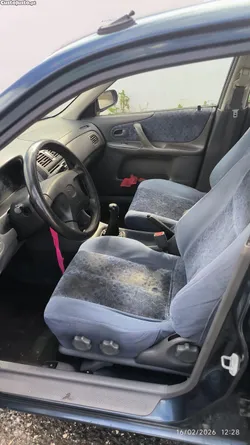 Mazda 323 323