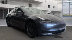 Tesla Model 3 Long-Range Dual Motor AWD