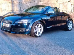 Audi TT Cabrio-200cv-Garantia