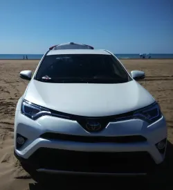 Toyota RAV 4 RAV-4 2.5 hybrid AWD Feel!