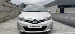Toyota Yaris 1.4 CAIXA DE 6