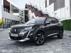 Peugeot 2008 PureTech 130 EAT8 Allure Pack