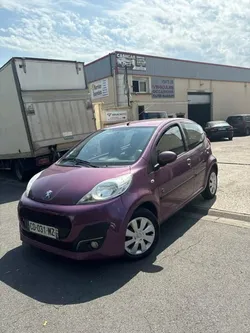 Peugeot 107 69 000 KM – GARANTIE RÉVISÉE – RÉVISÉE