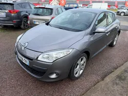 Renault megane 1.9 dci pack bose couleur gris