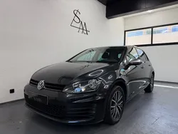 VOLKSWAGEN GOLF 1.6 TDI 110 BlueMotion Confortline ( VENTE A PARTICULIER / SANS GARANTIE )