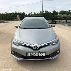 Toyota Auris 1.4 D-4D Com. +P.Sport+Navi