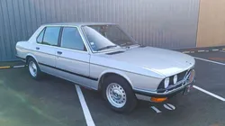 BMW 520i e28