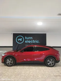 Ford Mustang Mach-E Standard