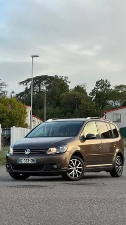VOLKSWAGEN TOURAN 7 places