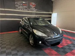 Peugeot 207. 1.4 hdi 68 cv. 3 portes 5 places