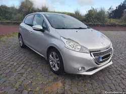 Peugeot 208 1.2 Gasolina