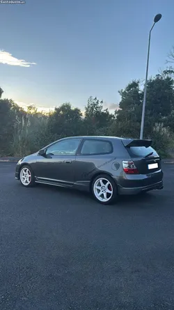 Honda Civic EP3 (kit Type R)