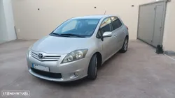 Toyota Auris 1.4 D-4D Exclusive+P.Sport