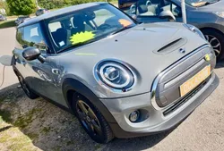MINI COOPER SE ELECTRIQUE 94ah edrive 100% ELECTRIQUE. 99%. XENON. CLIMATISATION AUTO. SYSTEM PRECOLLISION