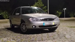 Ford Mondeo ghia