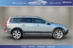 Volvo Xc70 II 2.4 D5 AWD 4X4 205 CV SUMMUM / BOITE AUTO / GARANTIE JUSQU'A 24 MOIS