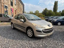 Peugeot 207 1.4 16V SPORT PACK 3P *MOTEUR A CHAINE