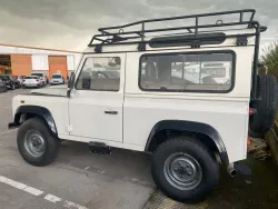 Land Rover Defender 90 2.5Td5 SW S