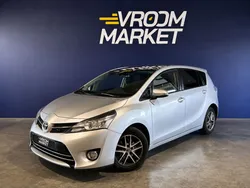 TOYOTA Verso 1.6 DESIGN - Toit Pano - Caméra de Recul - Garantie 12 Mois