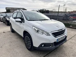 Peugeot 2008 1.2 82ch BVM5 Access
