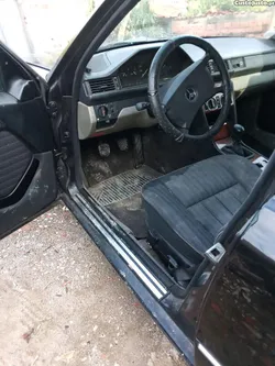 Mercedes-Benz E 250 5 portas