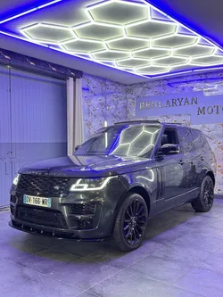 Land-Rover Range Rover VOGUE SV AUTOBIOGRAHIE V8 4.4L DIESEL 340CV EDITION LIMITE 45EME ANNIVERSAIRE
