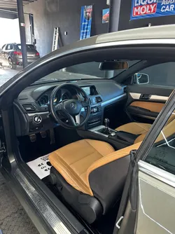 Mercedes-Benz E 220 COUPÉ