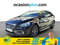 VOLVO V40 Cross Country D3 Momentum Aut.