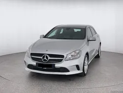 Mercedes-Benz A 180 Style Automático