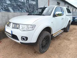 Mitsubishi L200 4x4 2.5 DID 178 CLUB CAB PICK-UP TVA RECUPERABLE