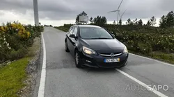 Opel Astra J Sports Tourer de 2013