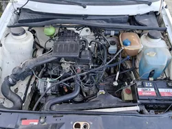 VW Golf 1.8 gasolina 8v