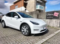 Tesla Model Y Long Range Tração Integral