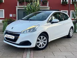 Peugeot 208 1.2i active 111 105 kms 2015