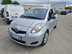 Toyota yaris 1l3 vvt-i 100ch 5cv 5 portes embrayage neuf