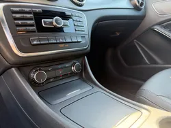 MERCEDES-BENZ Classe GLA 220 Pack AMG 2.1 CDi 16V 7G-DCT 170 cv Boîte auto / Suivi Complet Mercedes
