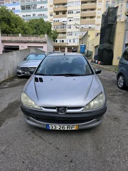 Peugeot 206 1.1
