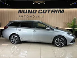 Toyota Auris Touring Sports