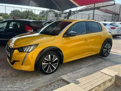 Peugeot e-208 GT LINE