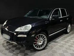 PORSCHE CAYENNE 4.8i V8 - 405 CH - GTS - Toit ouvrant
