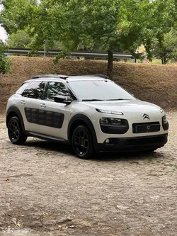 Citroën C4 Cactus 1.2 PureTech Shine